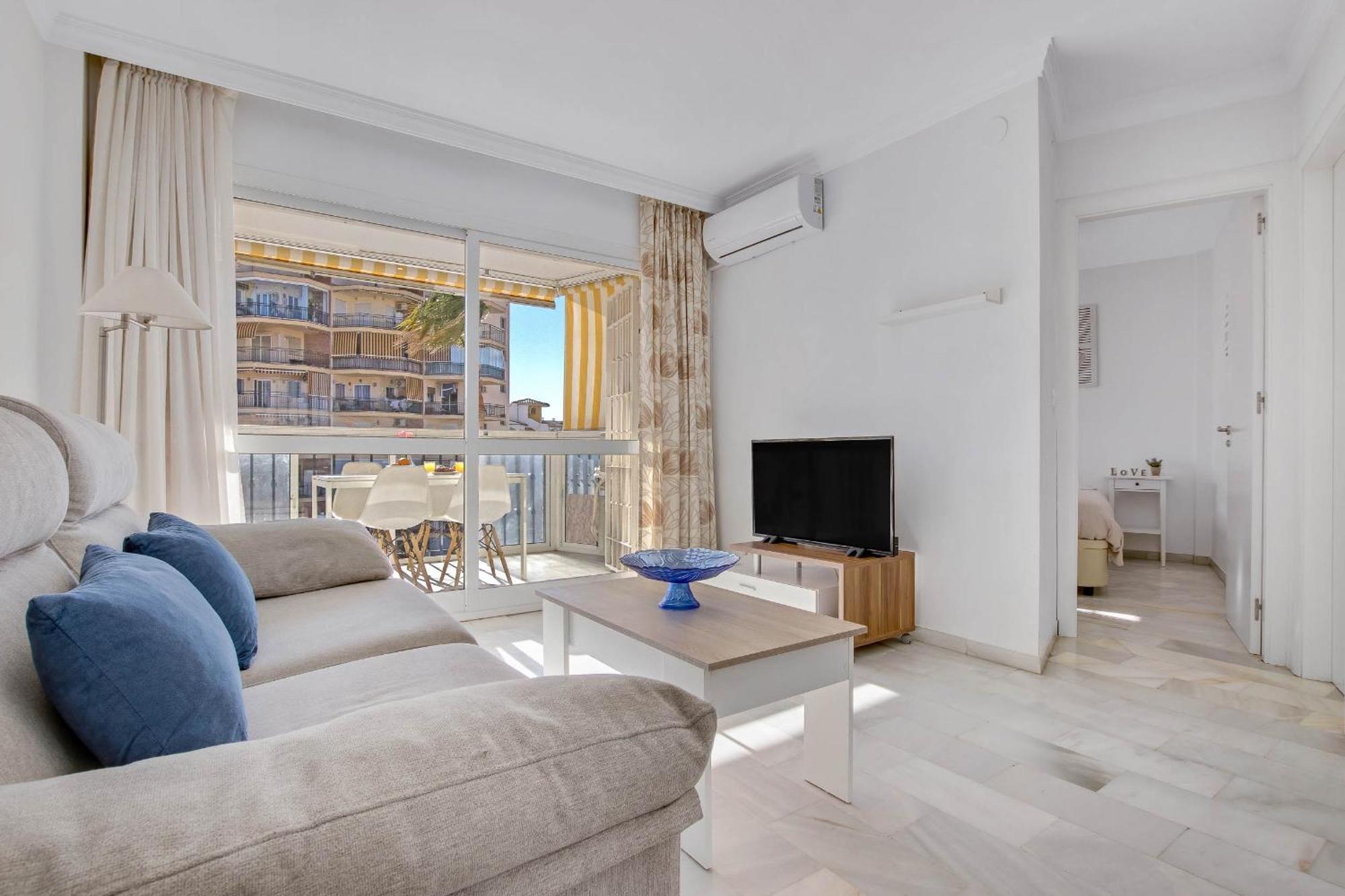 Erisa 68 By Ivi Real Estate Daire Torremolinos Dış mekan fotoğraf
