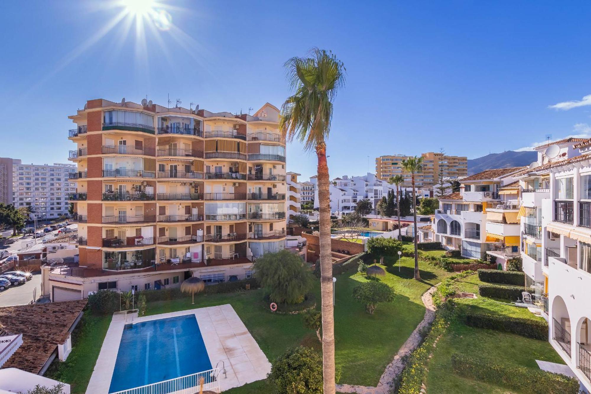 Erisa 68 By Ivi Real Estate Daire Torremolinos Dış mekan fotoğraf