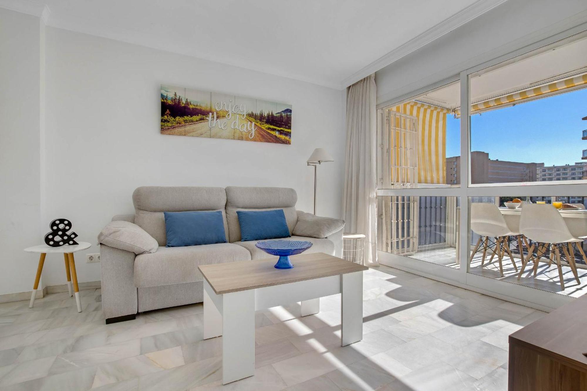 Erisa 68 By Ivi Real Estate Daire Torremolinos Dış mekan fotoğraf
